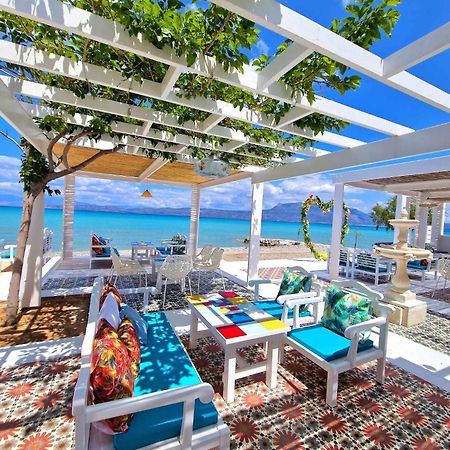 T&T House Villa Lechaio Eksteriør billede