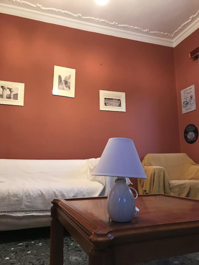 T&T House Villa Lechaio Eksteriør billede
